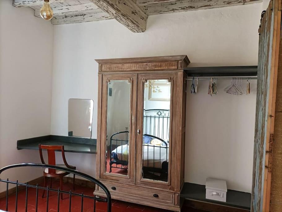 T2 Duplex "Chez Evelyne" Lägenhet Remoulins Exteriör bild